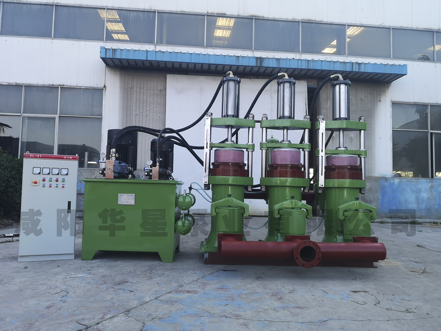 三缸陶(tao)瓷柱塞(sai)泵YB400-160視頻(pin)