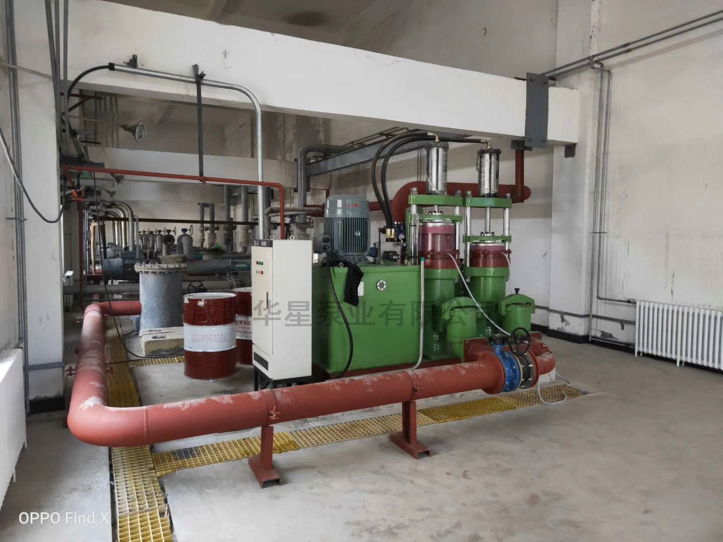 新機調試(shi)客戶螺杆(gan)泵改換柱(zhu)塞泵1