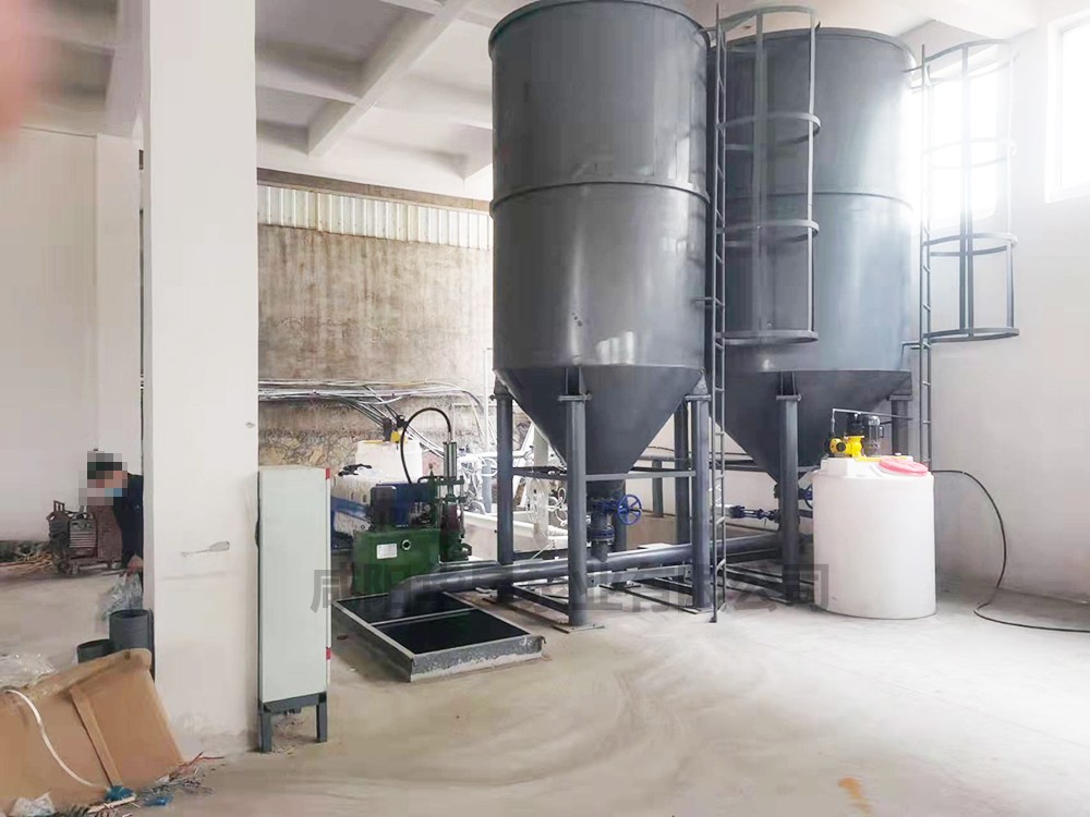 30平方(fang)廂式壓(ya)濾機12