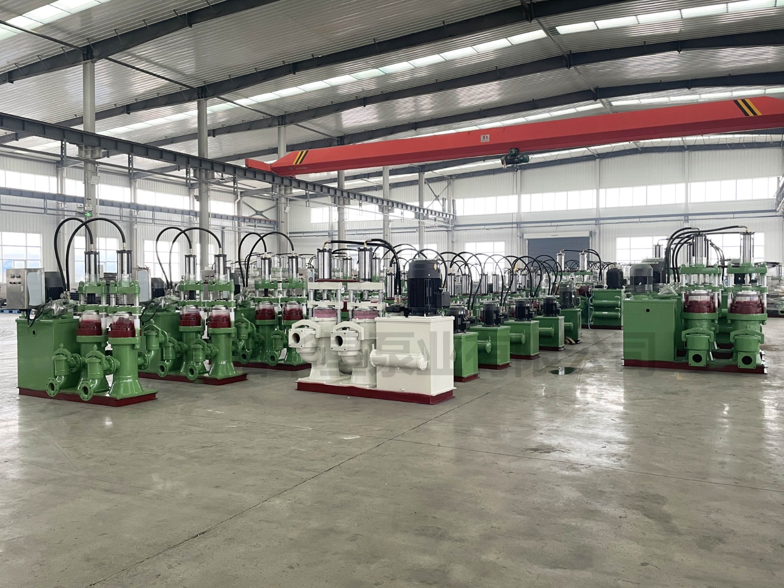 液壓(ya)陶瓷柱塞(sai)泥漿泵 液(ye)壓陶瓷柱(zhu)塞泥漿泵(beng)