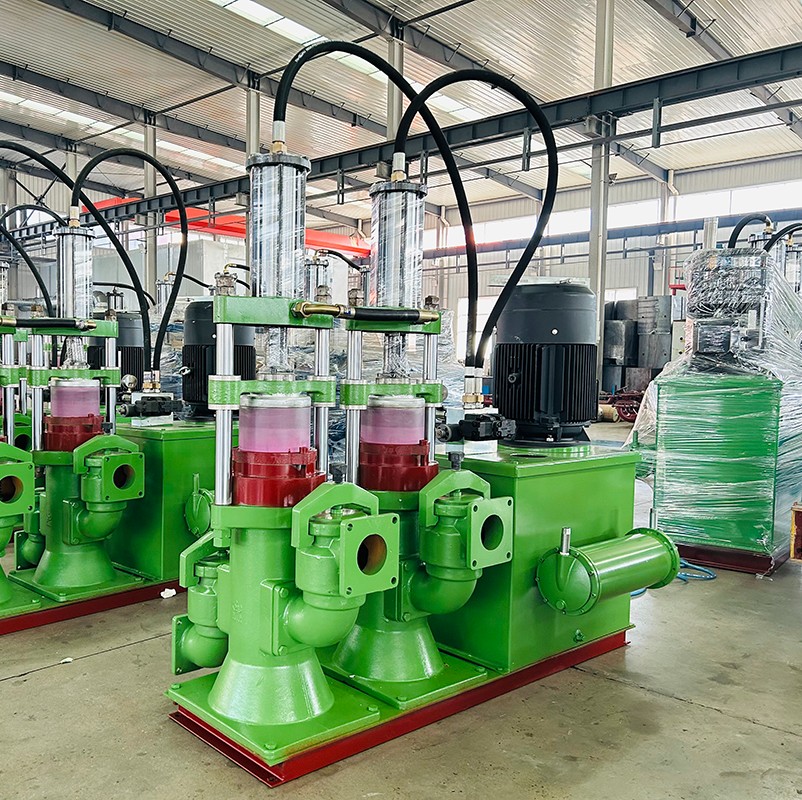 YB200液(ye)壓陶瓷(ci)柱塞泵(beng)4