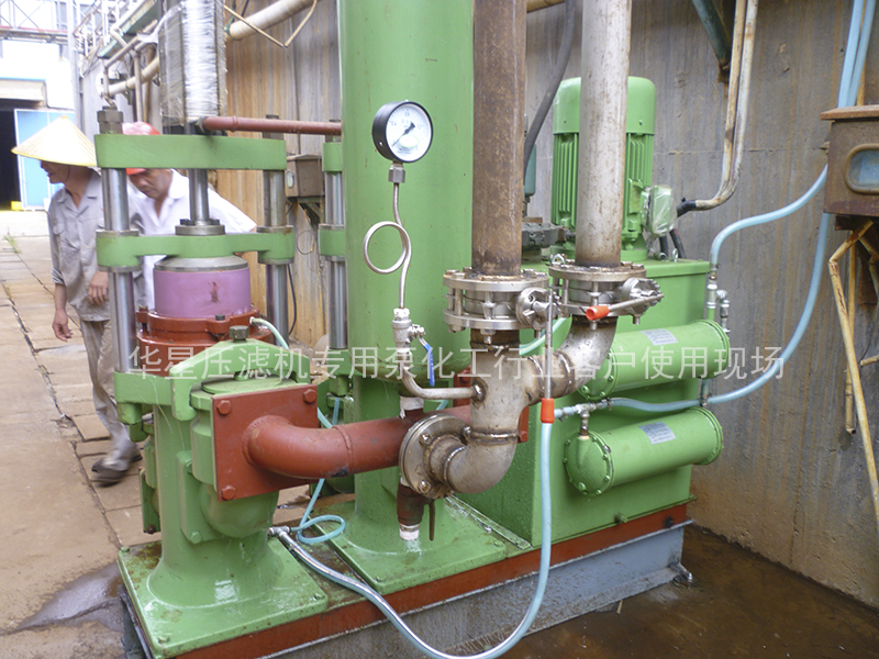 高(gao)壓往(wang)複泵(beng)冬季(ji)使用(yong)的注(zhu)意點(dian)