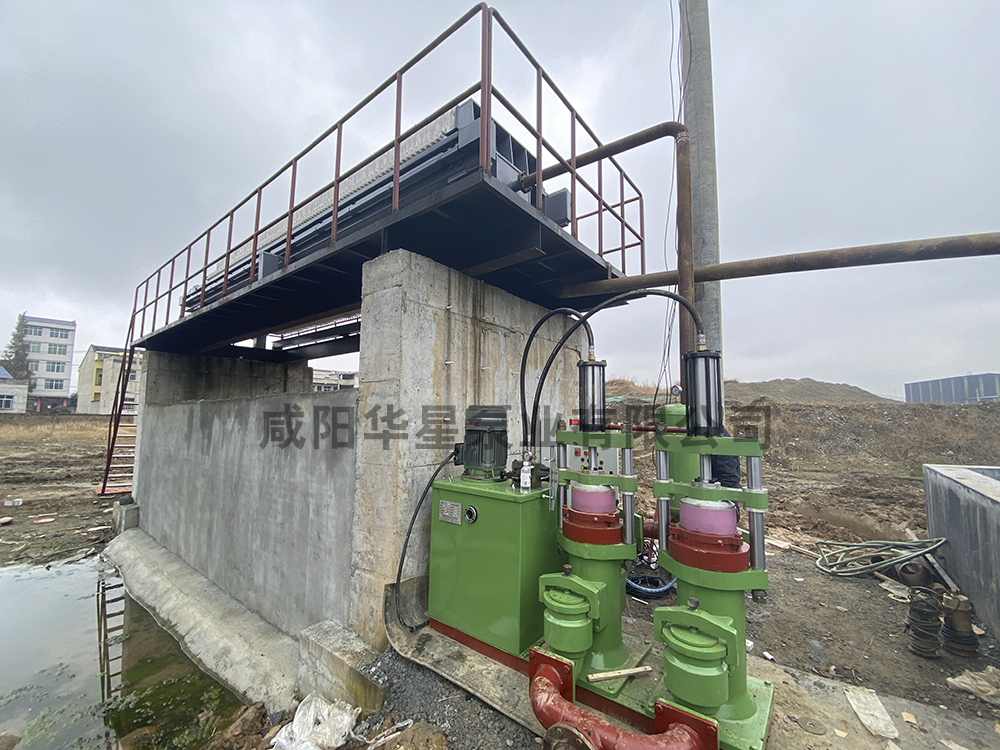 洗(xi)沙污水(shui)處理用(yong)陶瓷柱(zhu)塞泵