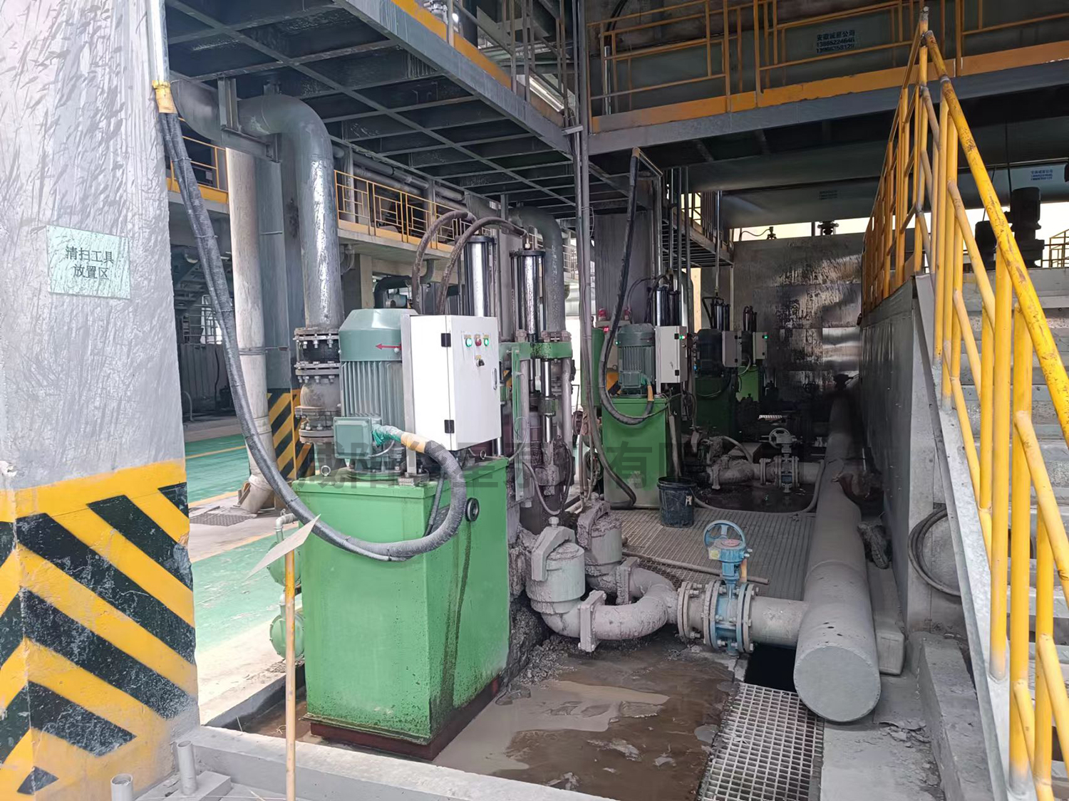 陶瓷(ci)柱塞泵(beng)客戶使(shi)用現場(chang)圖片